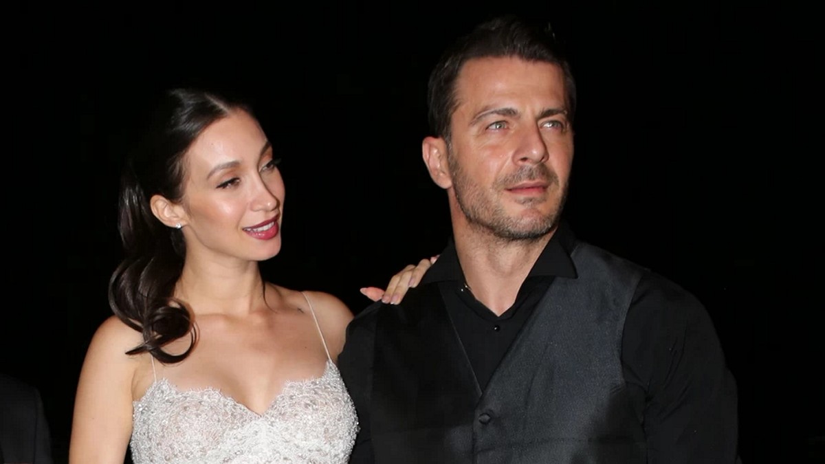 Δήμητρα Βαμβακούση: Στο γήπεδο με την κόρη της για να δουν τον Γιώργο Αγγελόπουλο – ΦΩΤΟ και ΒΙΝΤΕΟ