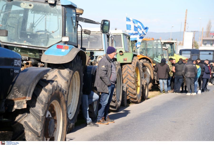 Χαλκιδική: Νέες κινητοποιήσεις αγροτών – Κλειστός για δύο ώρες ο κόμβος των Νέων Μουδανίων – ΒΙΝΤΕΟ
