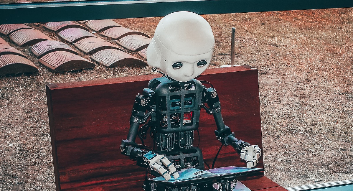 Μπορεί η AI να γίνει CEO και να δημιουργήσει μια startup; – Η δήλωση του συνιδρυτή της Google DeepMind