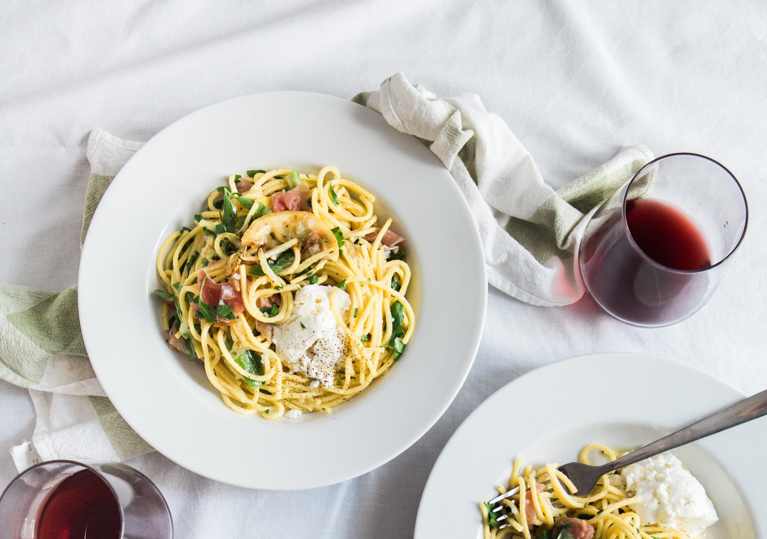 Συνταγή για γαριδομακαρονάδα με λεμόνι και σκόρδο: Ένα νόστιμο και εύκολο πιάτο που μπορείτε να φτιάξετε σε 30 λεπτά