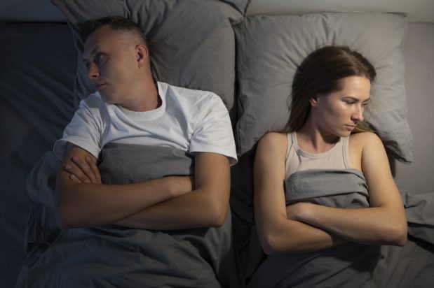 Αν αγνοήσετε αυτά τα 8 προειδοποιητικά σημάδια, η σχέση σας μπορεί να γίνει τοξική