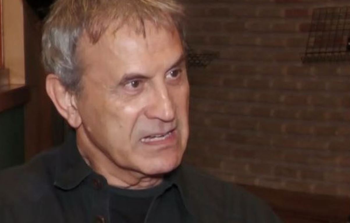 Γιώργος Νταλάρας