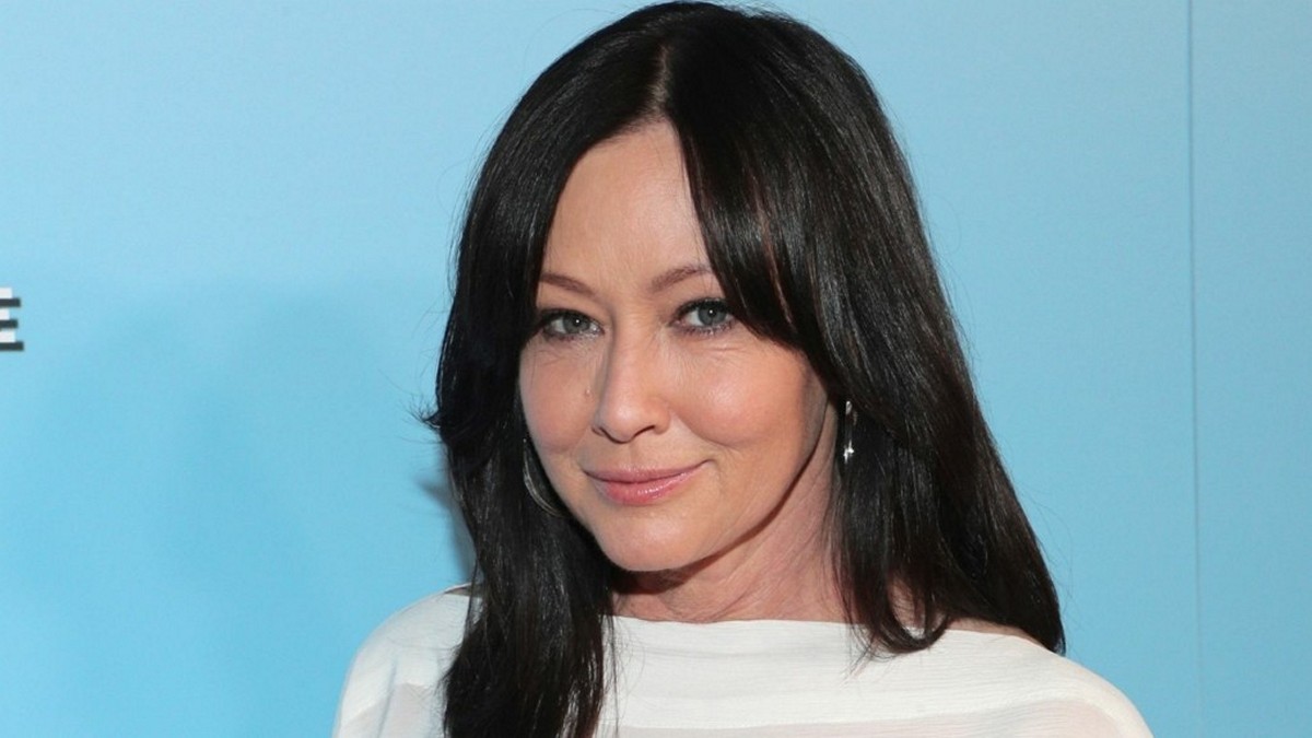 Σάνεν Ντόχερτι: Η «Μπρέντα» από το «Μπέβερλι Χιλς» μίλησε για τη μάχη της με τον καρκίνο – «Πρέπει να ζήσω άλλα 3 με 5 χρόνια… »