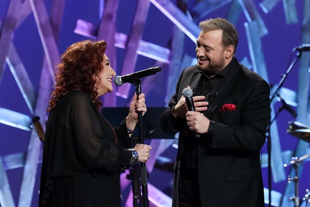 Σάββατο με φίλους: Ο Χρήστος Φερεντίνος υποδέχεται την Ελένη Βιτάλη