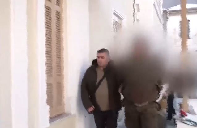 Φλώρινα: Στον Κορυδαλλό ο 54χρονος για το οπλοστάσιο στο σπίτι του – Τι υποστήριξε στην απολογία του