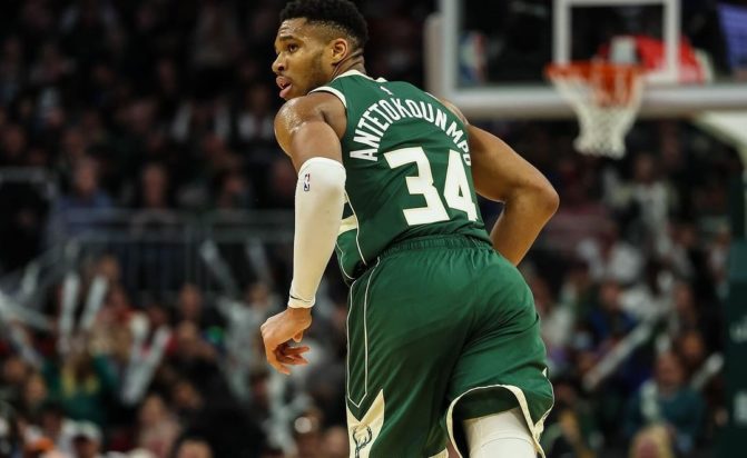 Γιάννης Αντετοκούνμπο