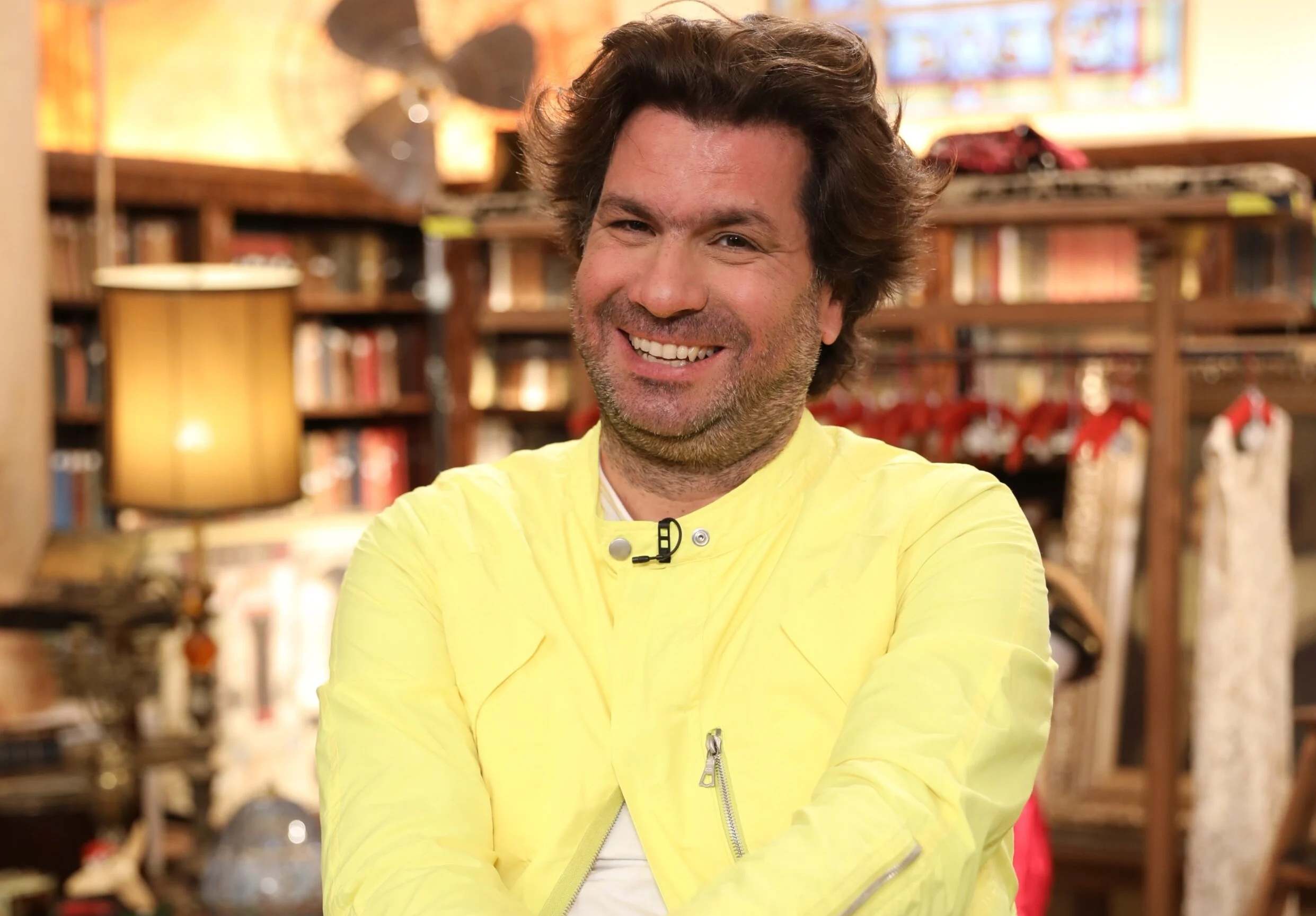 Τηλεοπτική βόμβα: Εκτός “Cash or Trash” ο Γιώργος Καράμπελας – Αποκλειστικό