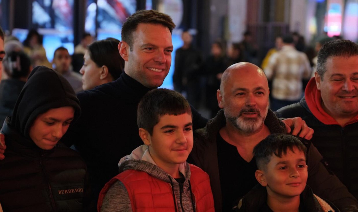 Κασσελάκης: «Με την πεποίθηση ότι η ειρήνη είναι κοινό ζητούμενο των δύο λαών»