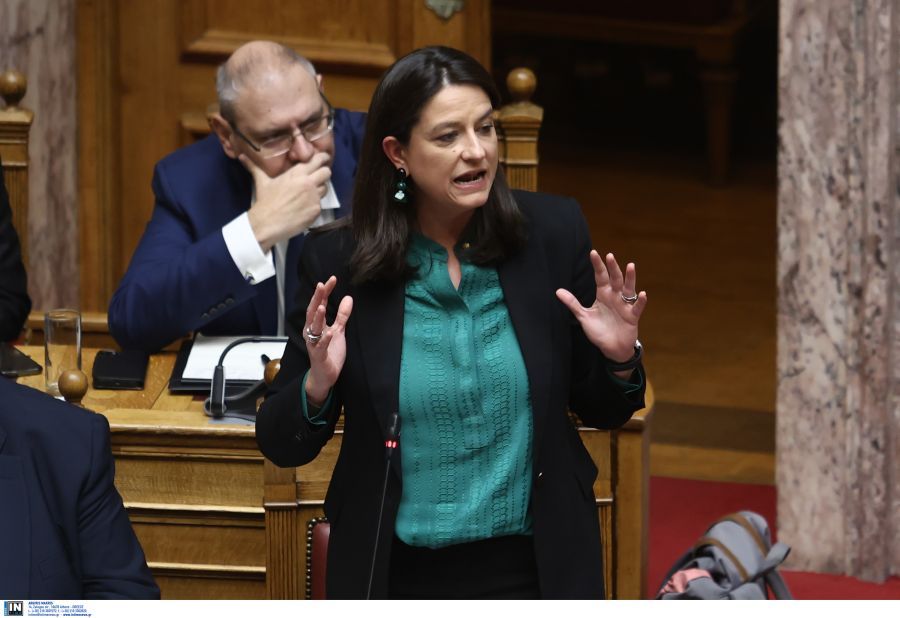 Βουλή: Κατατέθηκε η τροπολογία για την επιστολική ψήφο των Ελλήνων στις εθνικές εκλογές – Οι βελτιώσεις που έγιναν δεκτές