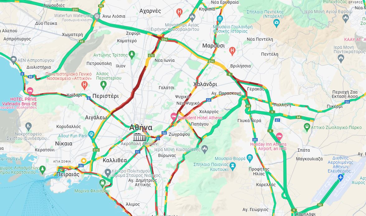 Κίνηση: Μποτιλιάρισμα σε Κηφισό και Κηφισίας – Καθυστερήσεις 20 λεπτών στην Αττική Οδό
