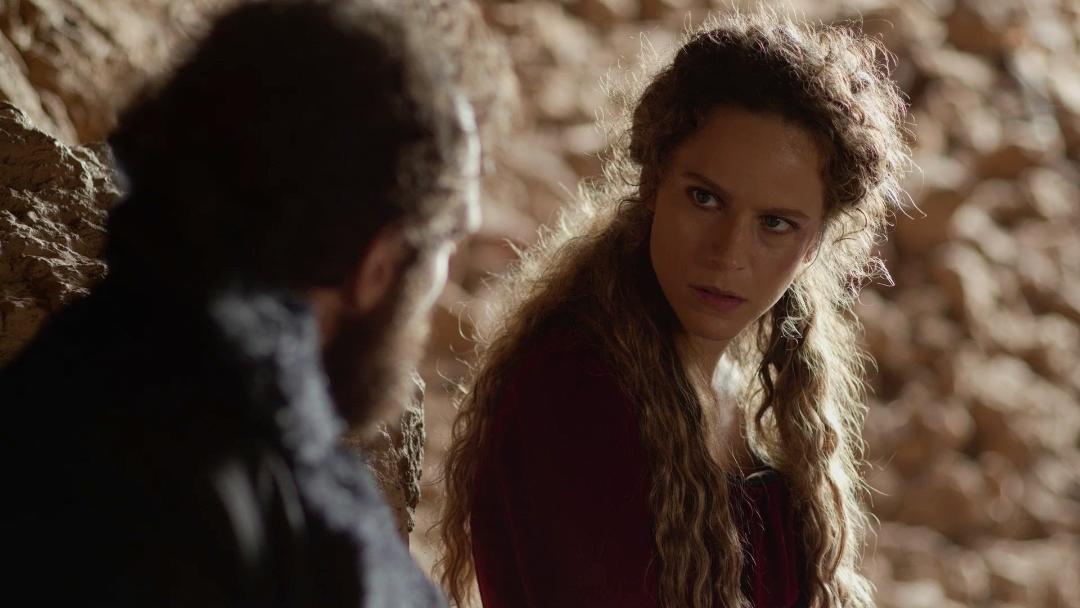 Η μάγισσα: Μια ανίερη συμμαχία και ένας νέος έρωτας ανατρέπουν τα πάντα στα επόμενα επεισόδια