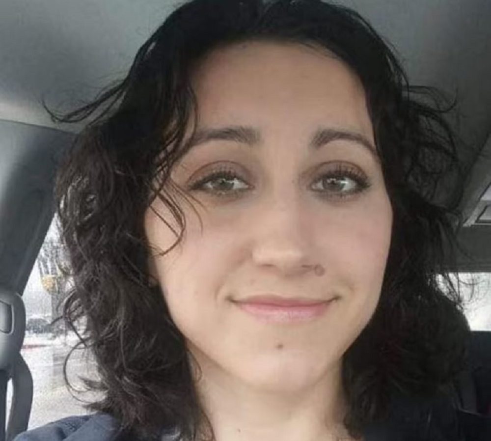 Συνελήφθη η μητέρα που κατηγορείται ότι σκότωσε τα 2 παιδιά της – Κρυβόταν σε δωμάτιο ξενοδοχείου σε άλλη ήπειρο