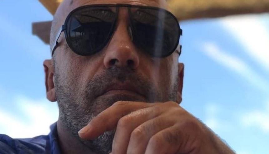 Νίκος Ρόκκος: Τι λέει ο άνθρωπος που τον εντόπισε νεκρό στην παραλία – «Δυστυχώς, έτυχε σε εμένα να τον βρω»