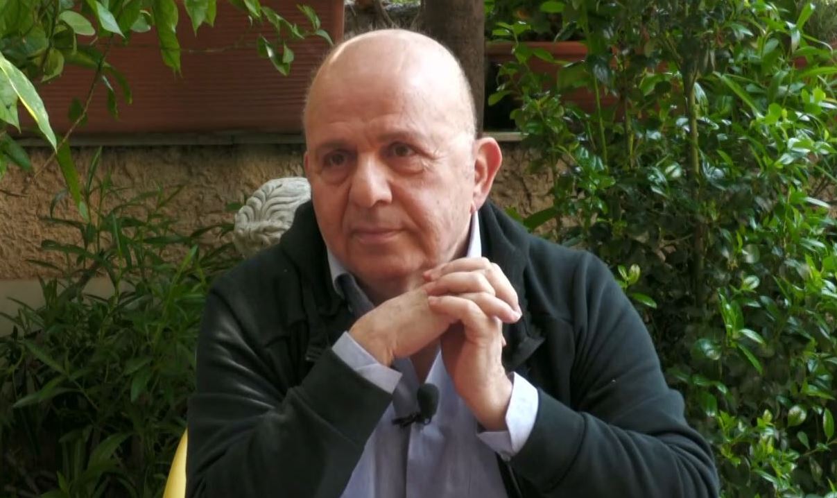 Νίκος Μουρατίδης