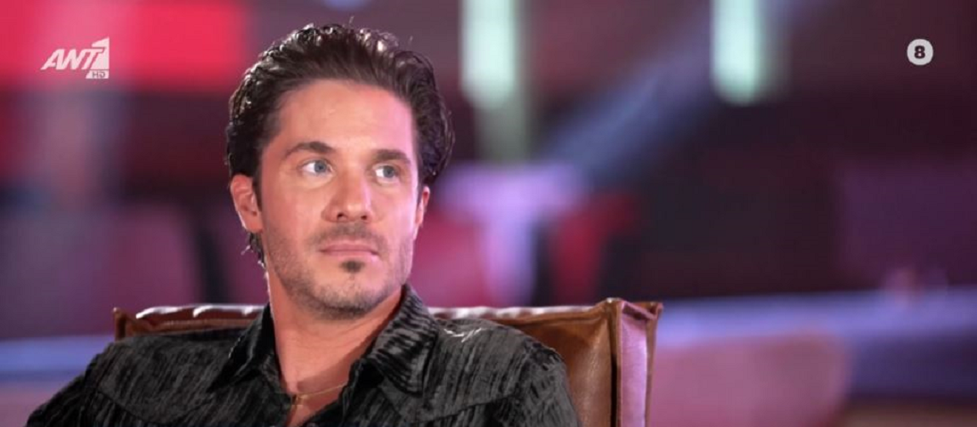 Νίκος Οικονομόπουλος