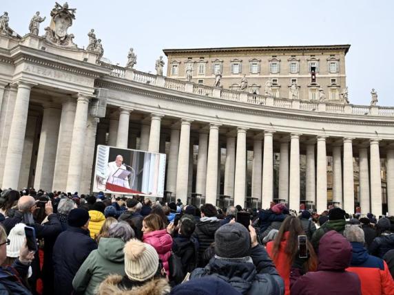 Ρώμη: Συνελήφθη άνδρας με μαχαίρι στην τσέπη – Προσπάθησε να μπει στην πλατεία του Αγίου Πέτρου