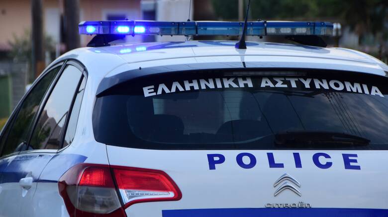 Συνελήφθη αστυνομικός στην Αττική για μαστροπεία
