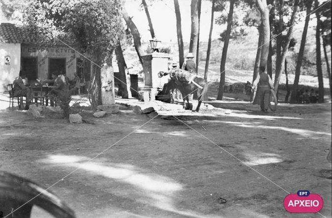 Κουίζ για την παλιά Αθήνα: Αναγνωρίζεις την πλατεία; Μπορεί να έχεις περάσει από εκεί