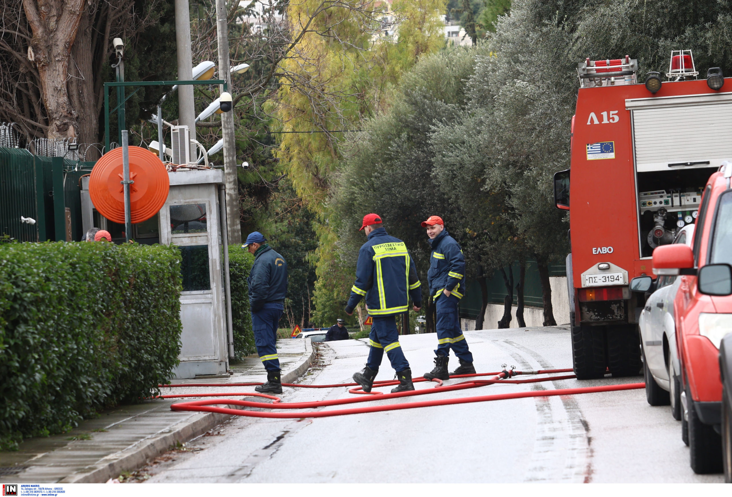 Ψυχικό: Παραδόθηκε στον ΕΟΔΥ ο ύποπτος φάκελος με σκόνη που εστάλη στην ρωσική πρεσβεία – ΦΩΤΟ