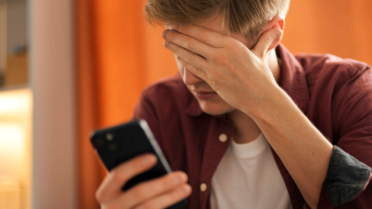 Νέα απάτη με αποστολή παραπλανητικών μηνυμάτων υποδυόμενων το gov.gr – Τι πρέπει να προσέχετε