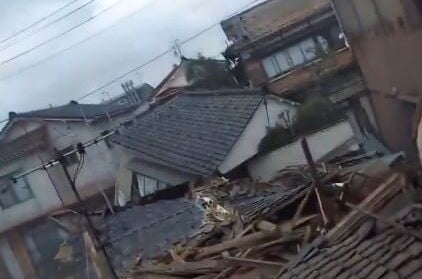 Ιαπωνία: Μάχη με τον χρόνο δίνουν οι διασώστες για να βρουν επιζώντες από τον σεισμό – Τουλάχιστον 84 οι νεκροί
