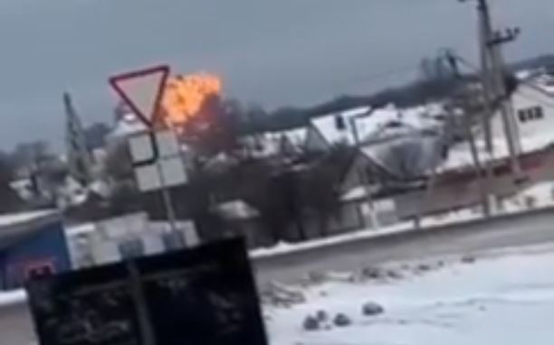 Ρωσία: Στρατιωτικό αεροσκάφος με 74 επιβαίνοντες συνετρίβη στο Μπέλγκοροντ – Βίντεο ντοκουμέντο