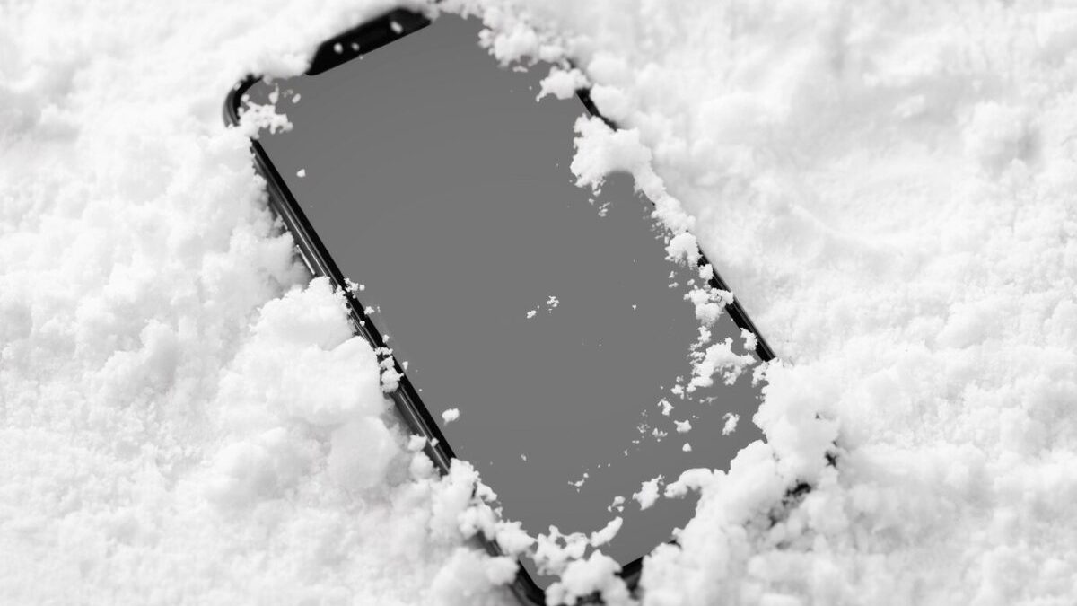 Πώς να προστατέψετε το smartphone σας από το κρύο – 3 απλές συμβουλές
