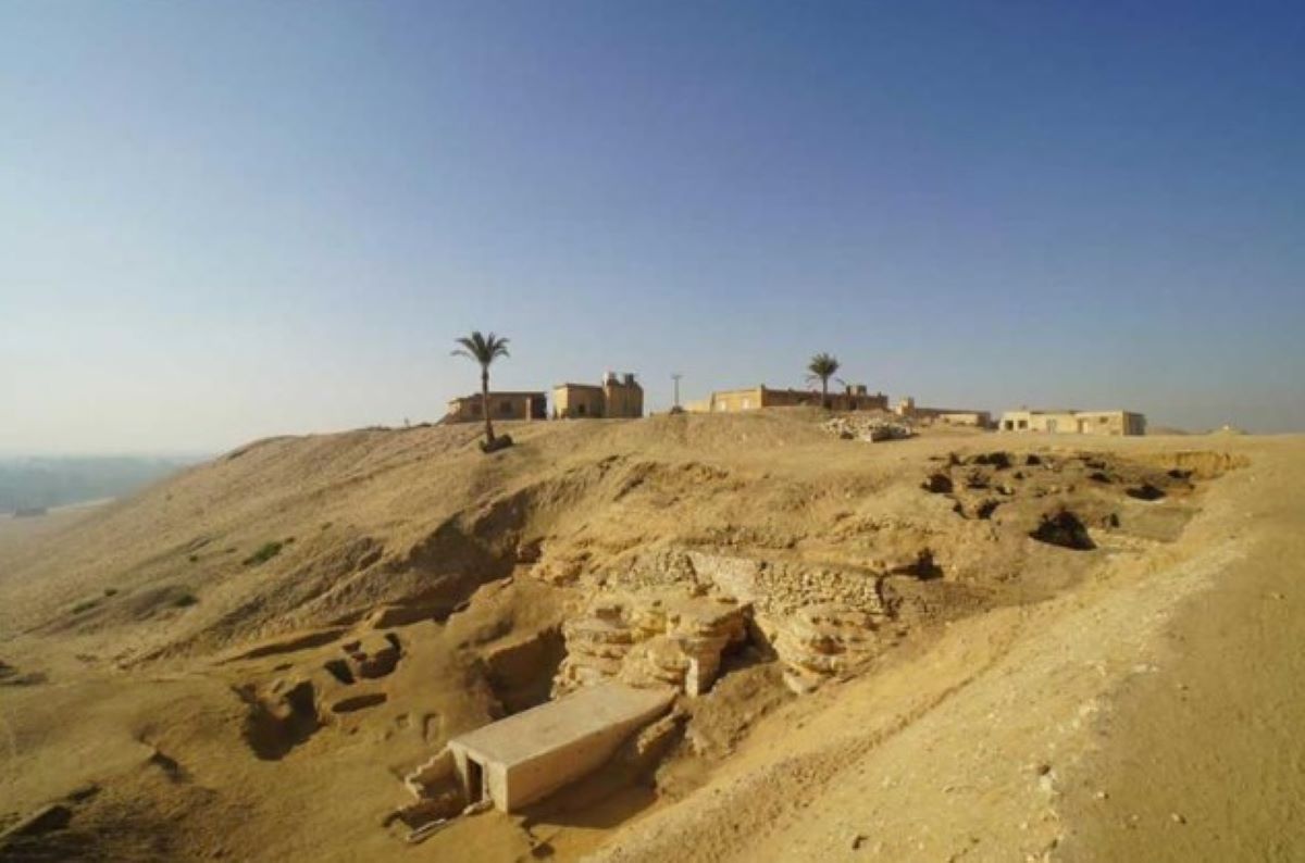 Εντυπωσιακός τάφος και χειροποίητα αντικείμενα βρέθηκαν στην νεκρόπολη Σακκάρα