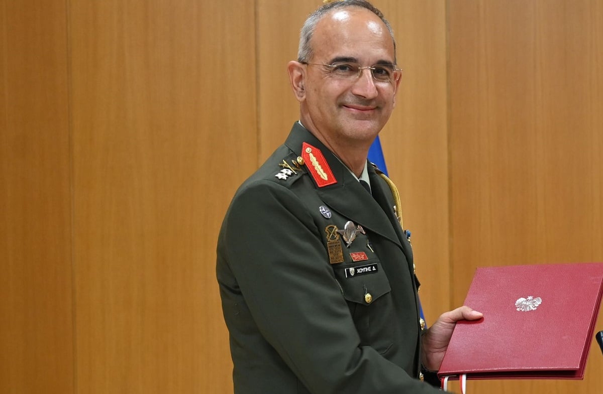 Ποιος είναι ο νέος Αρχηγός ΓΕΕΘΑ, Στρατηγός Δημήτρης Χούπης