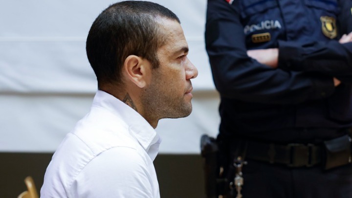 Ένοχος για βιασμό ο Ντάνι Άλβες – Ποινή φυλάκισης 4,5 ετών