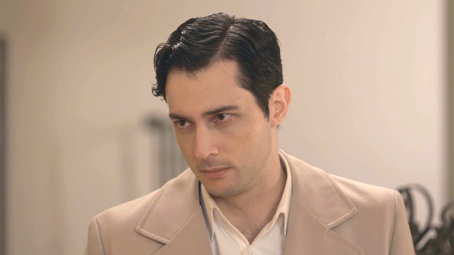 Ο Παράδεισος των κυριών: Ο Πάρης αθωώνεται – Η Μιράντα ανακοινώνει σε όλους ότι η Αμαλία είναι η κόρη της