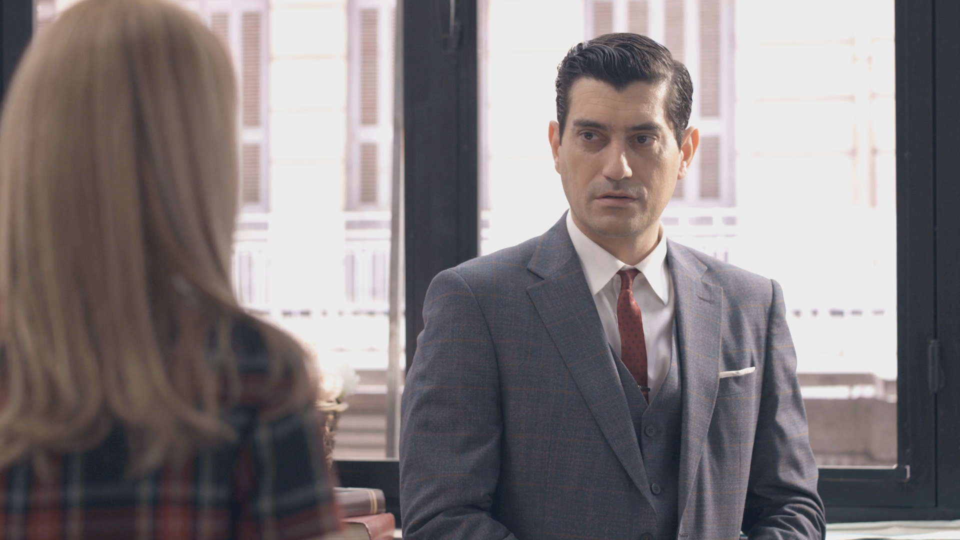 Ο Παράδεισος των κυριών: Η Μιράντα ζητά διαζύγιο από τον Ντίνο – Ο Χρήστος συλλαμβάνεται για τον φόνο της Νέλλυς