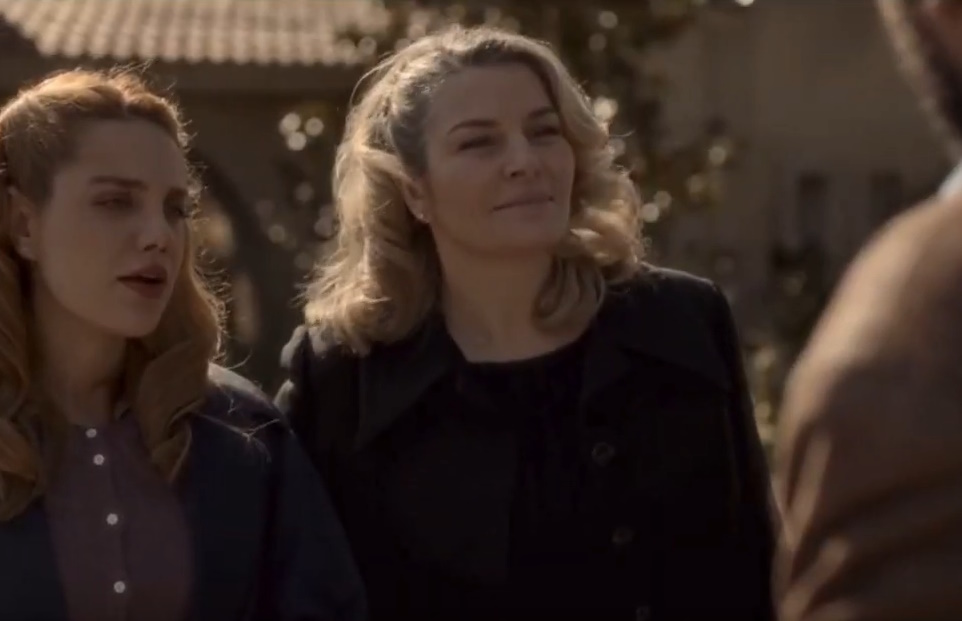 Το προξενιό της Ιουλίας: Ο Γιωργίκης ανήσυχος πηγαίνει την Ιουλία στο νοσοκομείο