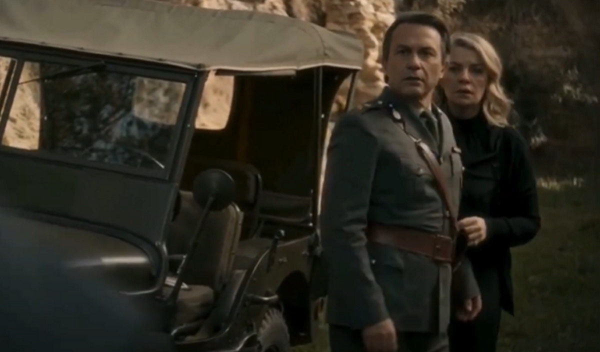 Το προξενιό της Ιουλίας: H Στάσα μοιράζεται το μεγάλο μυστικό της Ιουλίας με το μόνο πρόσωπο που μπορεί να εμπιστευτεί