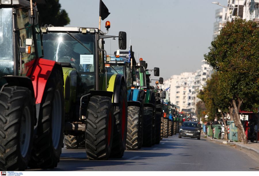 «Τελεσίγραφο» από τους αγρότες: «Αν δεν συναντηθούμε με τον πρωθυπουργό σε 3 μέρες, θα κατέβουμε στο Σύνταγμα» λένε στο enikos.gr