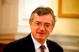 Άκης Γεροντόπουλος