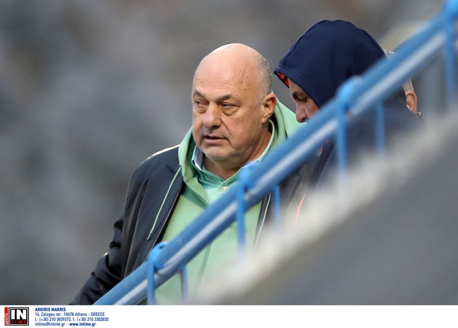 Μπέος: «Ουδέποτε υπήρξα ρατσιστής και ομοφοβικός – Η λέξη “μαϊμού” δεν συμπεριλαμβάνεται στα ρατσιστικά σχόλια»