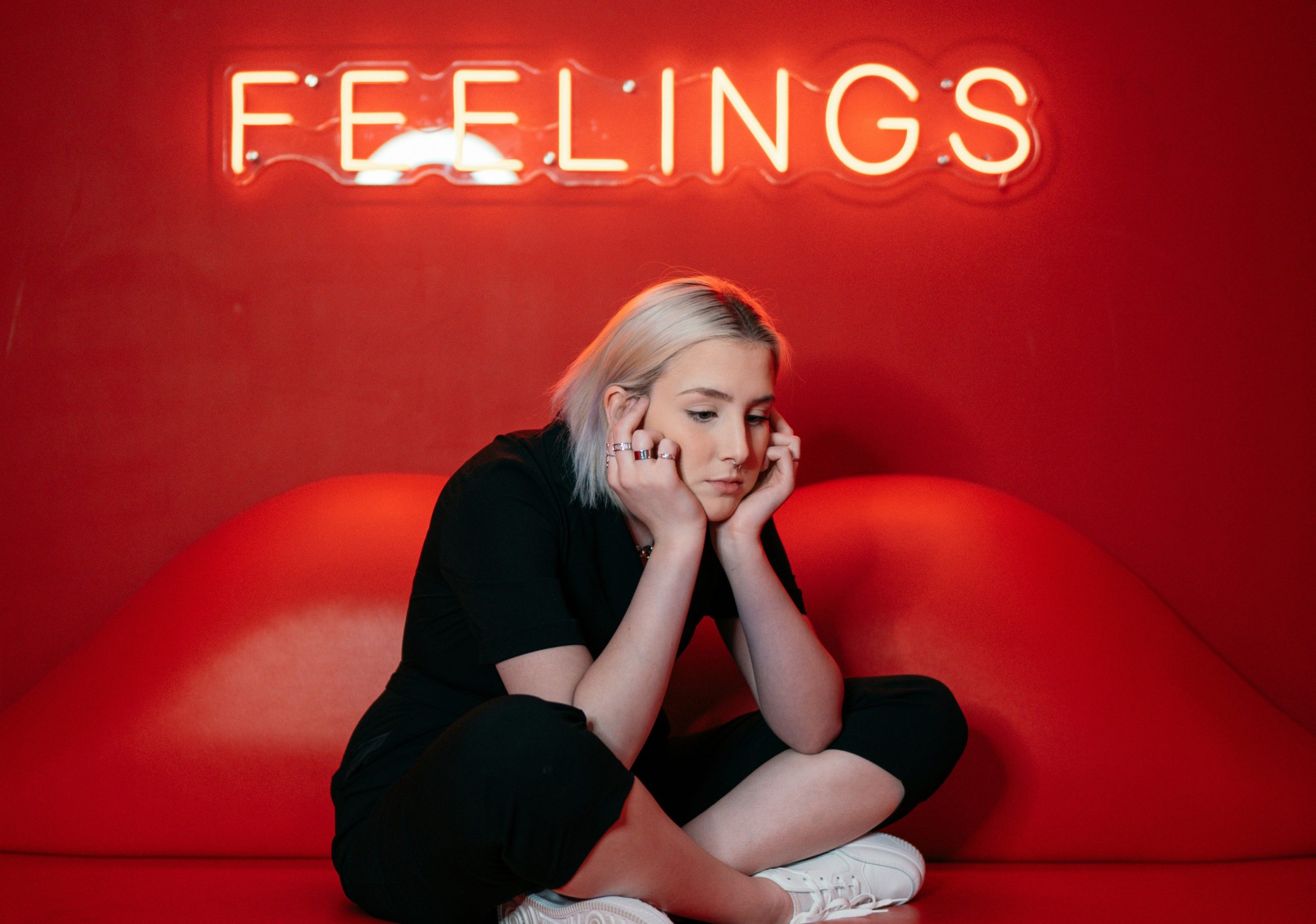 Τα 4 ζώδια που κρύβουν τα αληθινά τους συναισθήματα