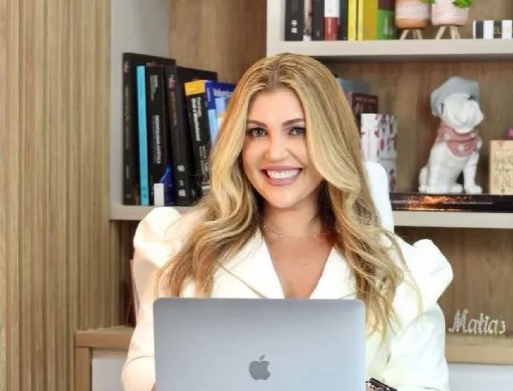 Οδοντίατρος έκανε παράνομες πλαστικές επεμβάσεις και πετσόκοψε τους ασθενείς της – Φρικτές εικόνες