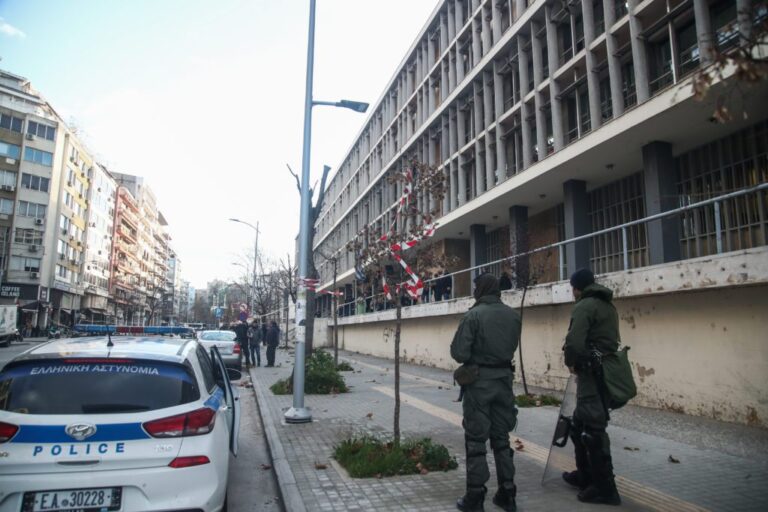 Θεσσαλονίκη: Ανάληψη ευθύνης για τη βόμβα στο Δικαστικό Μέγαρο