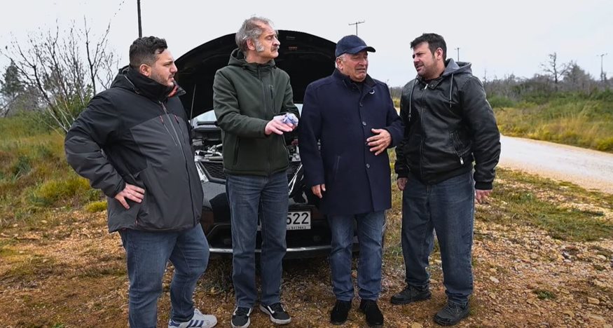 Ευτυχισμένοι Μαζί: Ξεκαρδιστική επανένωση 15 χρόνια μετά το φινάλε της σειράς – ΒΙΝΤΕΟ