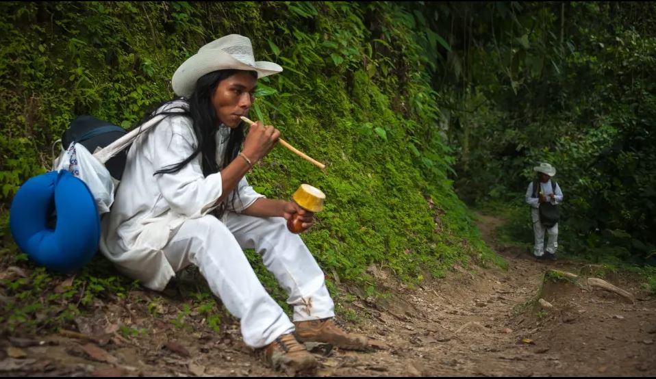 Ο Γκάμπο Μοσκότε, ένας από τους ηγέτες της φυλής. 