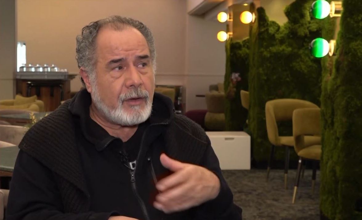 Θοδωρής Κατσαφάδος