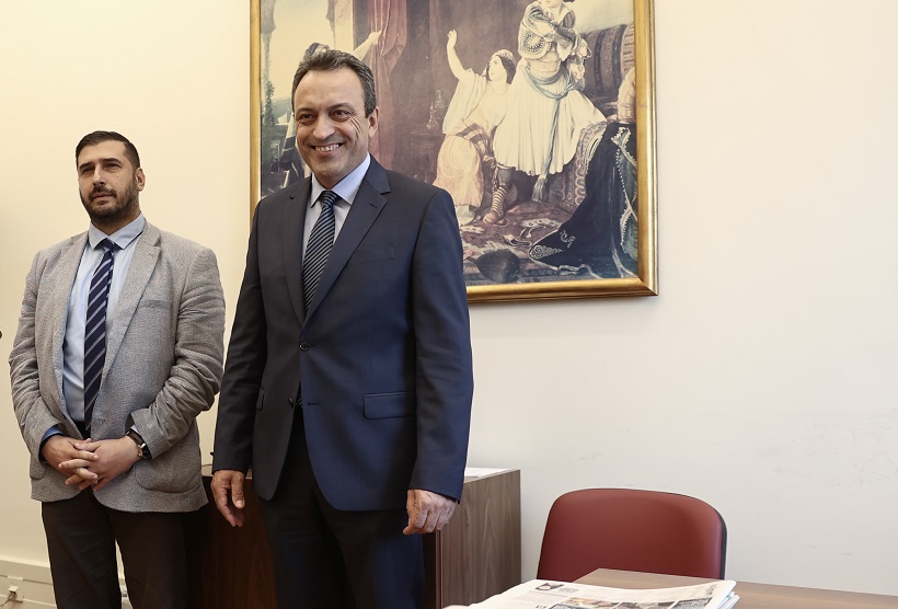 Σπαρτιάτες: Μήνυση Κατσιβαρδά σε Στίγκα για ψευδή κατάθεση και συκοφαντική δυσφήμιση