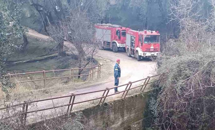 Κέρκυρα: Επιχείρηση διάσωσης 10χρονου που έπεσε από γέφυρα