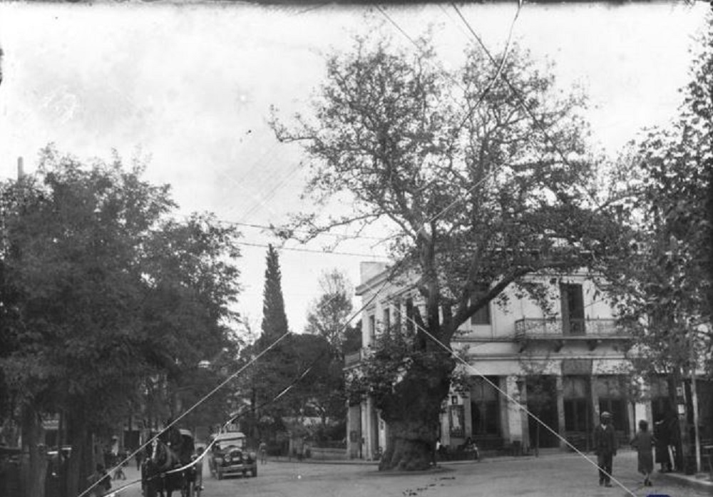 Κουίζ για την παλιά Αθήνα: Αναγνωρίζεις την περιοχή; Είναι από τις πιο γνωστές