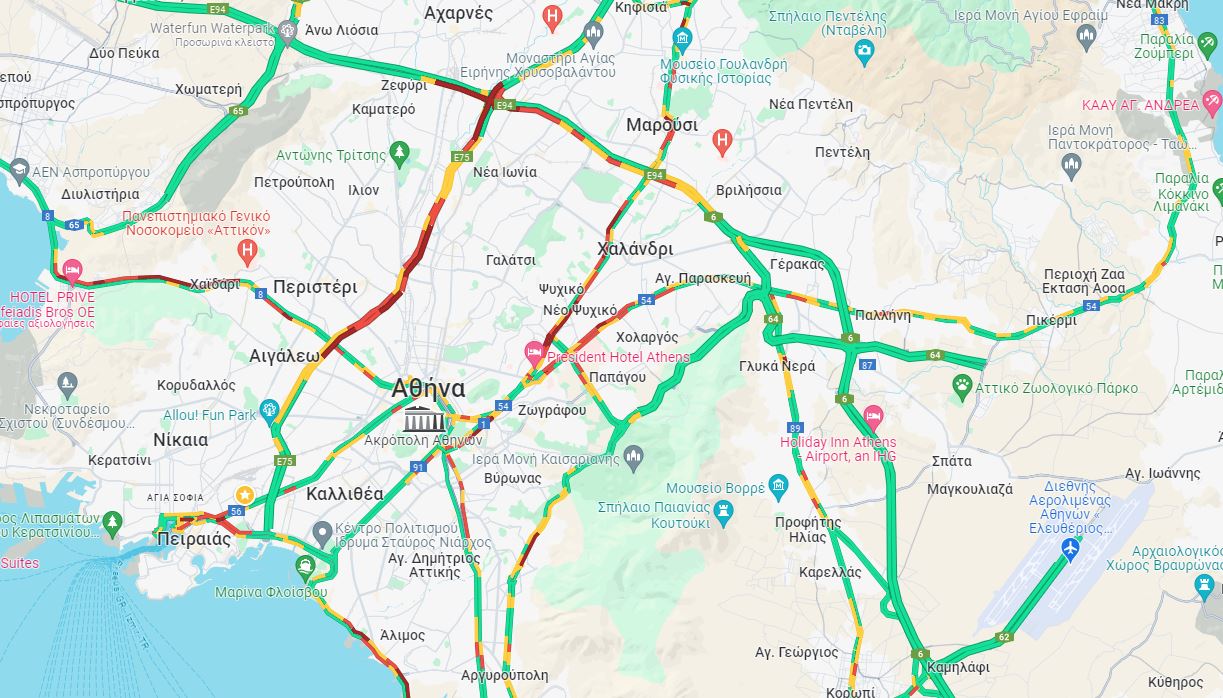 LIVE η κίνηση: Μποτιλιάρισμα στην έξοδο της Αθηνών – Λαμίας – Καθυστερήσεις 30 λεπτών στην Αττική Οδό