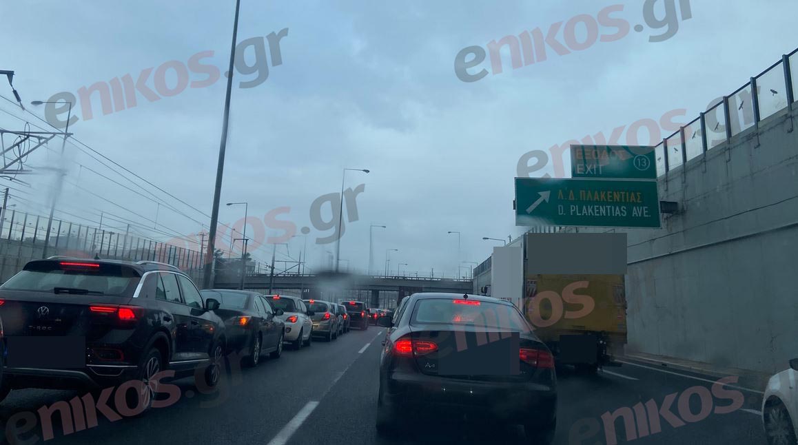 LIVE η κίνηση: Το αδιαχώρητο στην Αττική Οδό – Όλοι οι δρόμοι που είναι «φρακαρισμένοι»