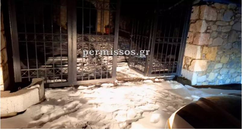 Βοιωτία: Δίπλα σε σόμπα εντοπίστηκαν νεκρές οι δύο μοναχές – Νέα στοιχεία για την τραγωδία στο μοναστήρι