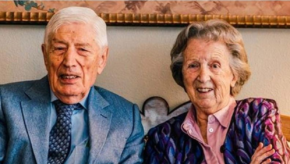 Ολλανδία: Με ευθανασία έφυγαν «χέρι - χέρι» από τη ζωή ο πρώην πρωθυπουργός Ντρις φαν Αχτ και η σύζυγός του